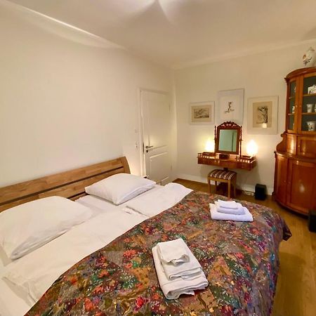 Ferienwohnung Natur Und Kunst Дрезден Екстериор снимка