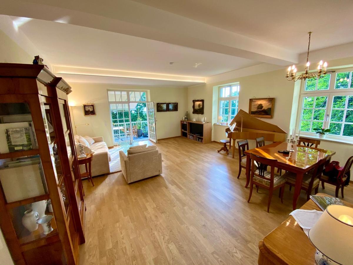 Ferienwohnung Natur Und Kunst Дрезден Екстериор снимка